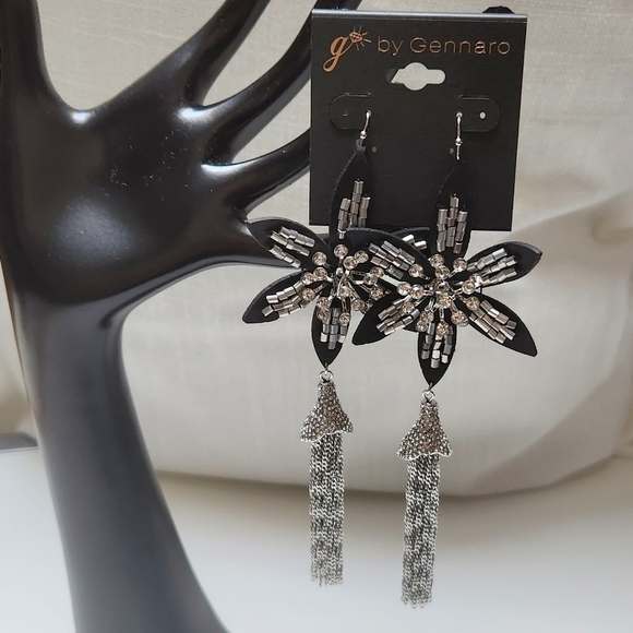 g by Gennaro Flower Dangle Earrings Black, Silver Tone Fringe Chain - Picture 5 of 8